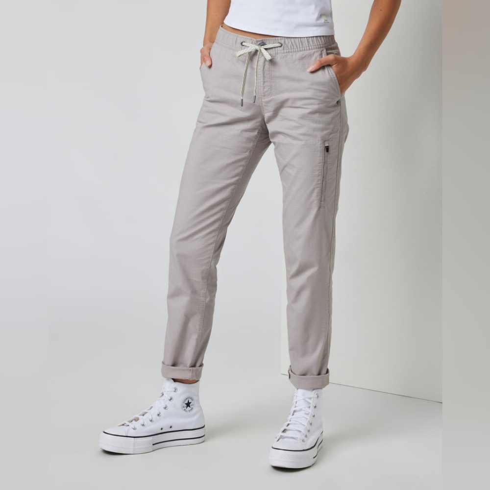Vuori RipStop Pants - Medium - like new
